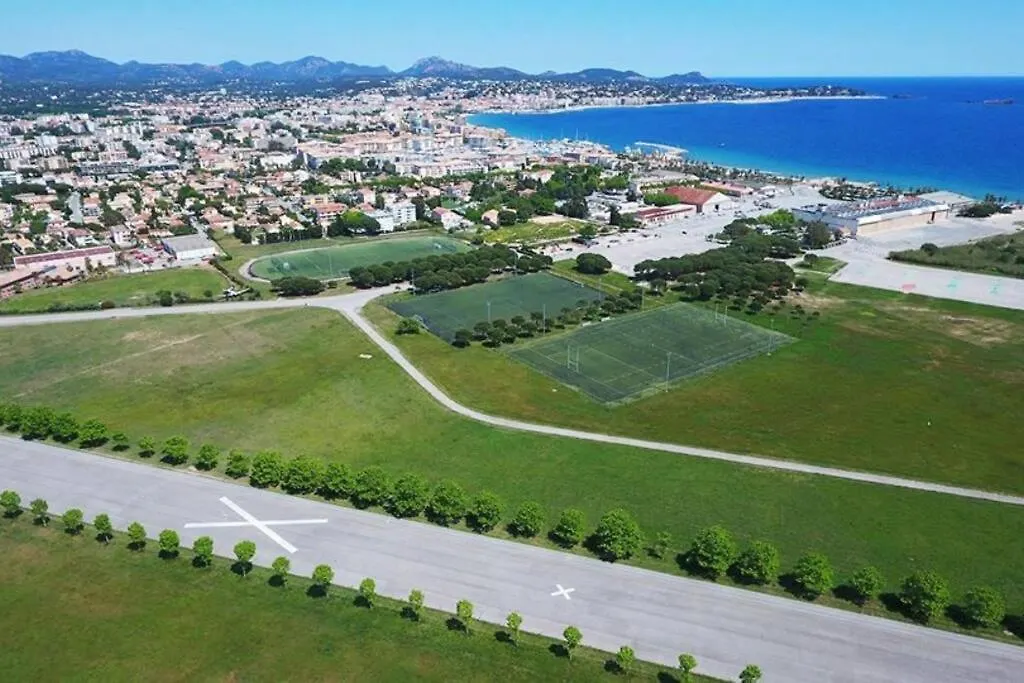 Location Port Frejus, Bord De Mer Apartment
